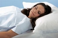 GRAHAM MEDICAL PRODUCTS Apex® Blue Tissue / Poly Pillowcase, 21 x 30 Inch 48766