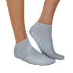 THE PILLOW FACTORY DIVISION Care-Steps® Single Tread Slipper Socks, Medium, Light Blue 80103